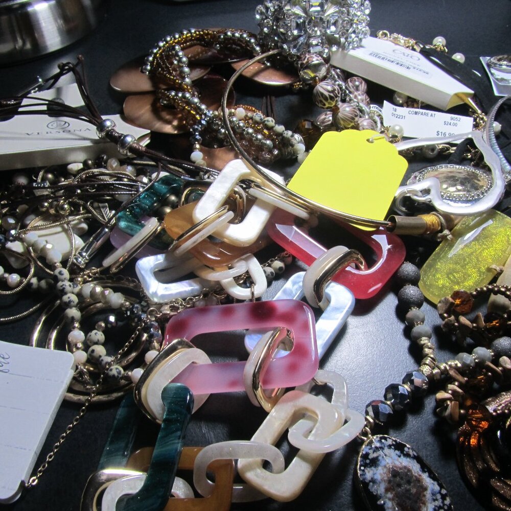 Bundle Lot of Jewlery
